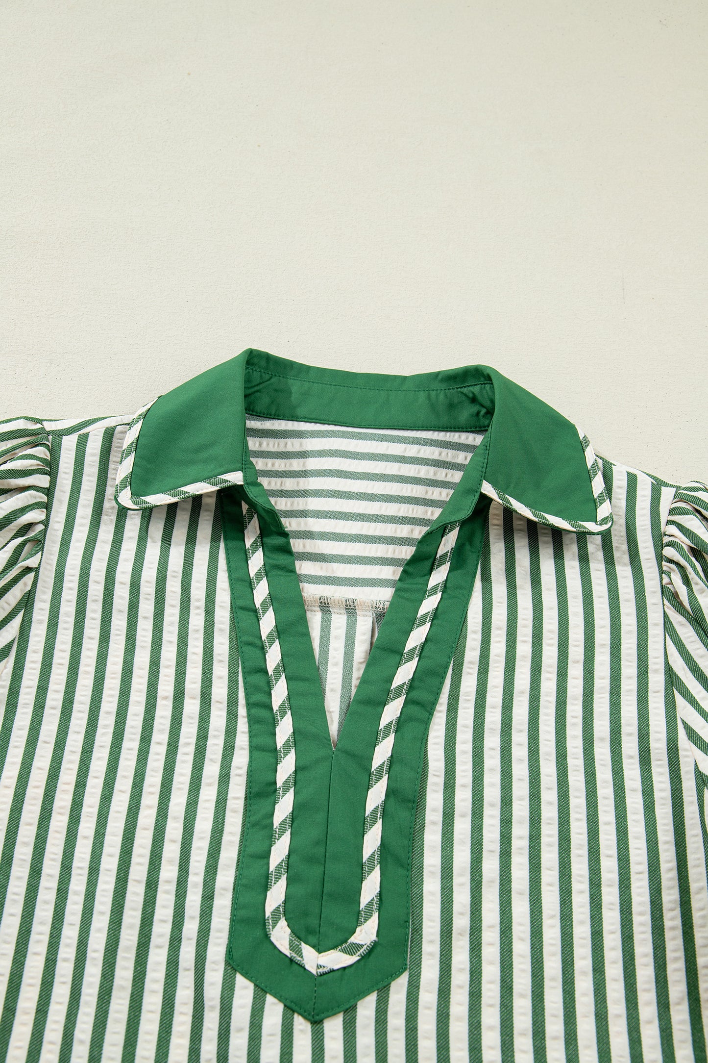 Black Stripe Collared Split Neck Short Bubble Sleeve Blouse