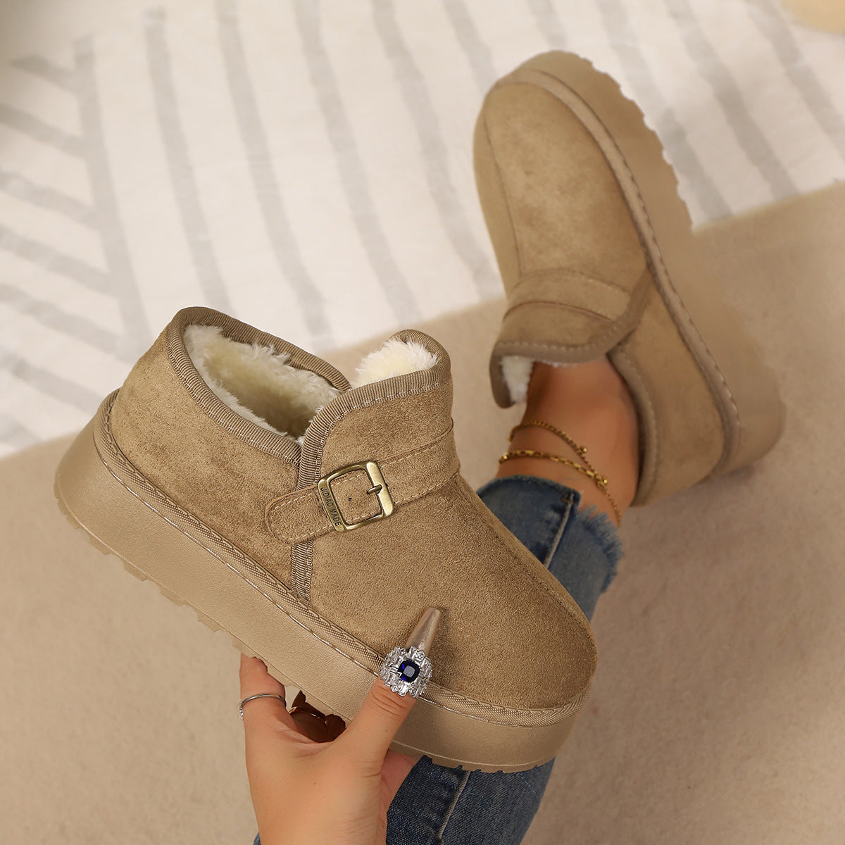 thick-soled short snow boots