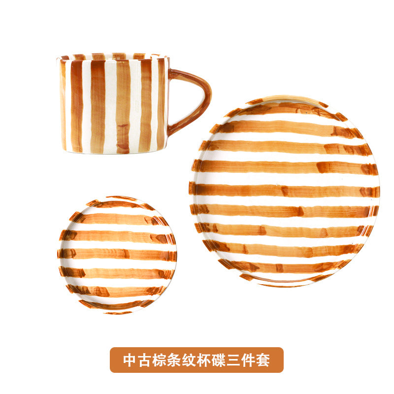 Ceramic coffee cups, plates and saucers sets
