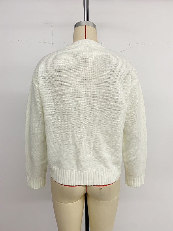 crew neck pullover sweater with embroidered flowers