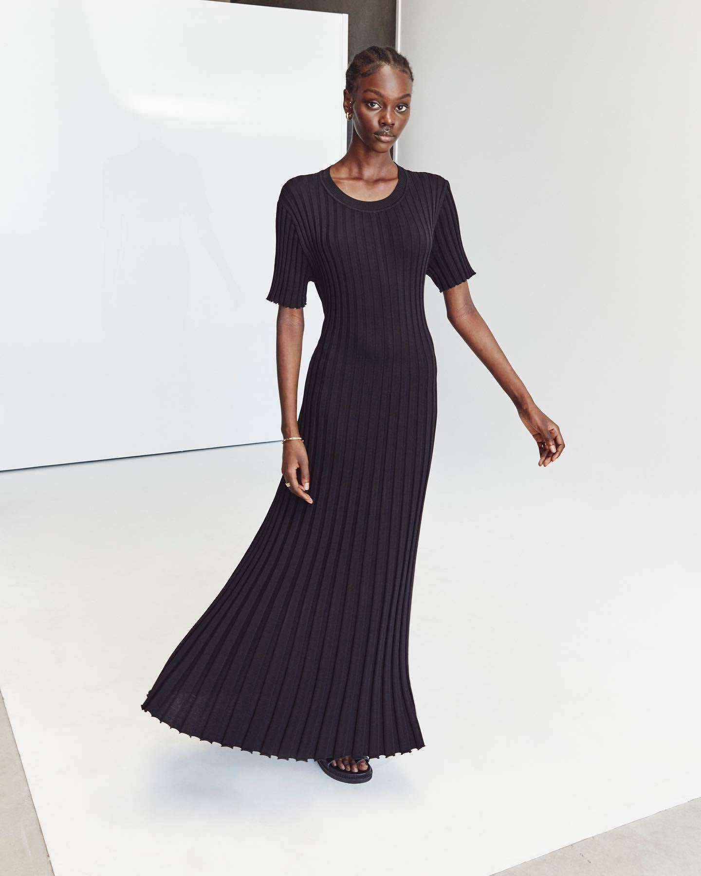 slimming knitted long dress