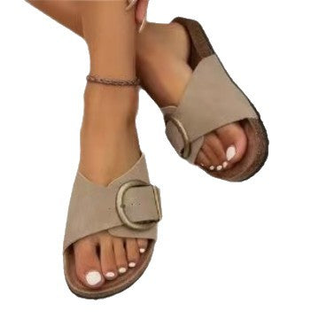 thick-soled buckle sandal