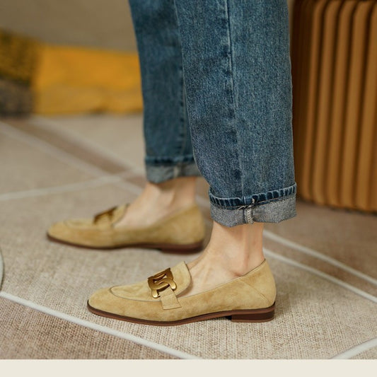 square heel, pointed toe loafer