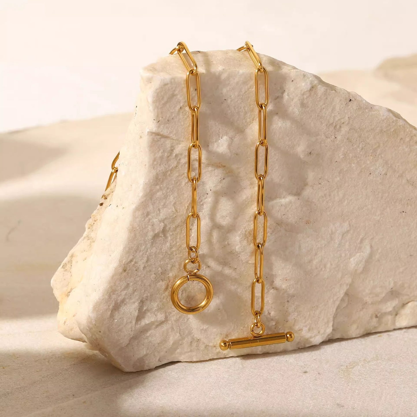 Wind-plated 18K cross chain necklace
