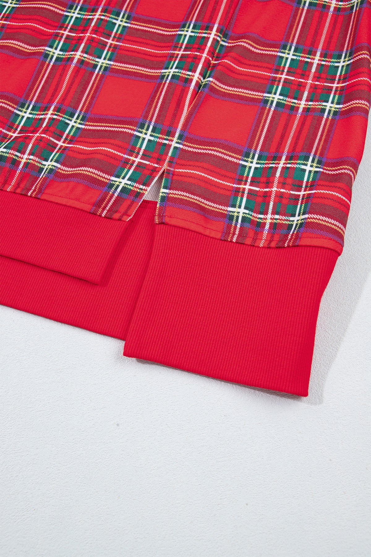 Red Plus Size Festive Plaid Long Sleeve Split Tunic Sweatshirt