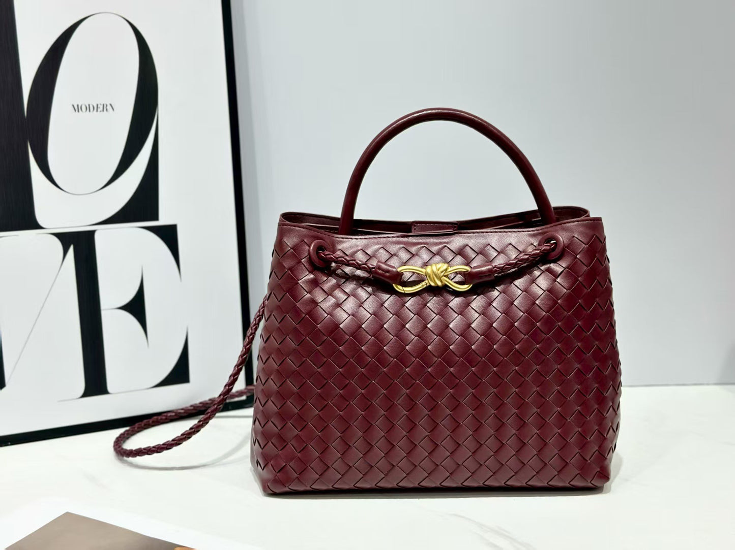 woven bag, single-shoulder hand-carry