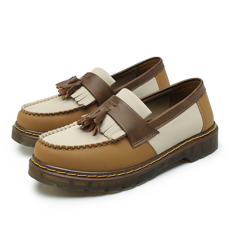 Thick sole loafer with tassels