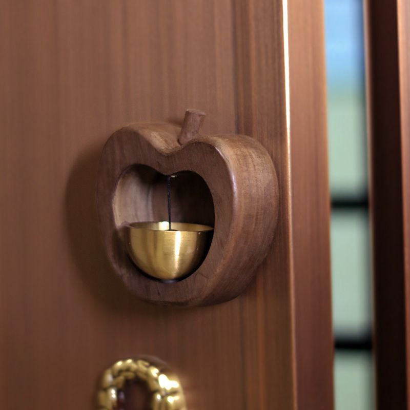 Suction doorbell wind chime
