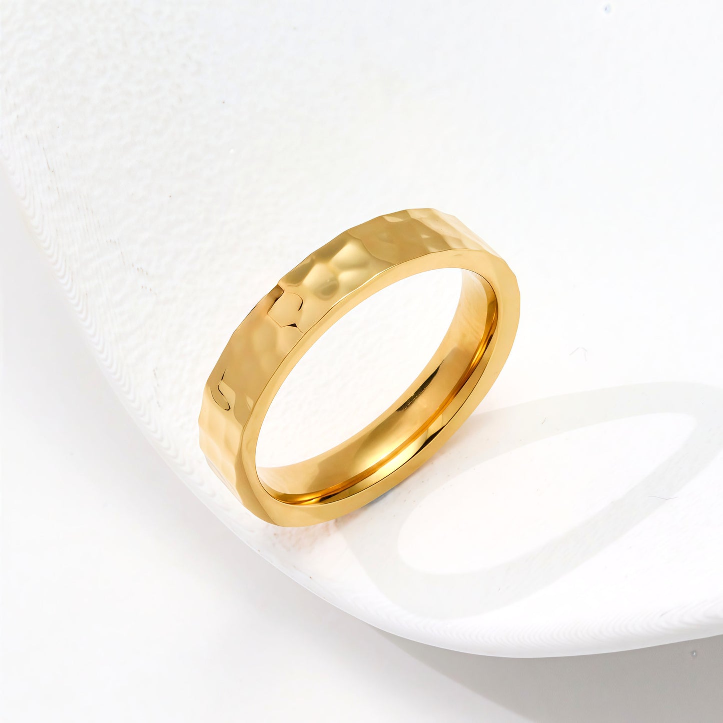 The Poline design ring