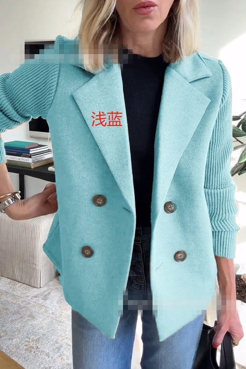 Elegant woolen tweed coat with ribbed knit sleeves