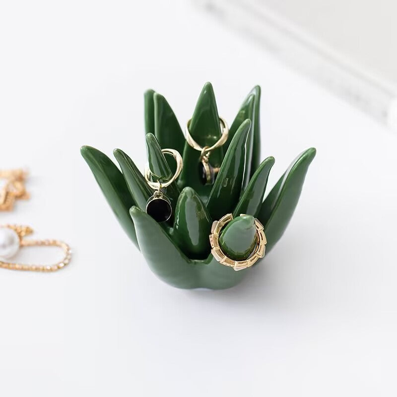 Ceramic cactus aloe vera ring storage