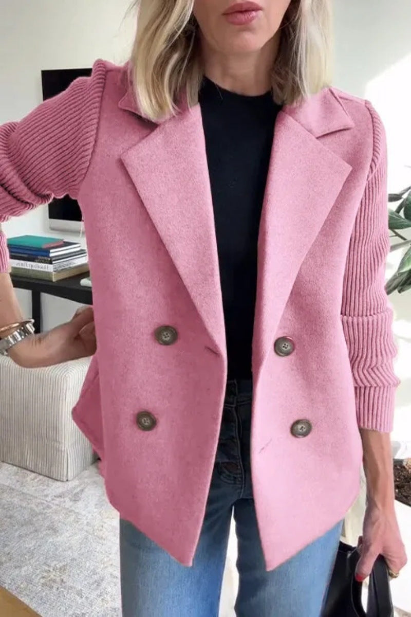 Elegant woolen tweed coat with ribbed knit sleeves