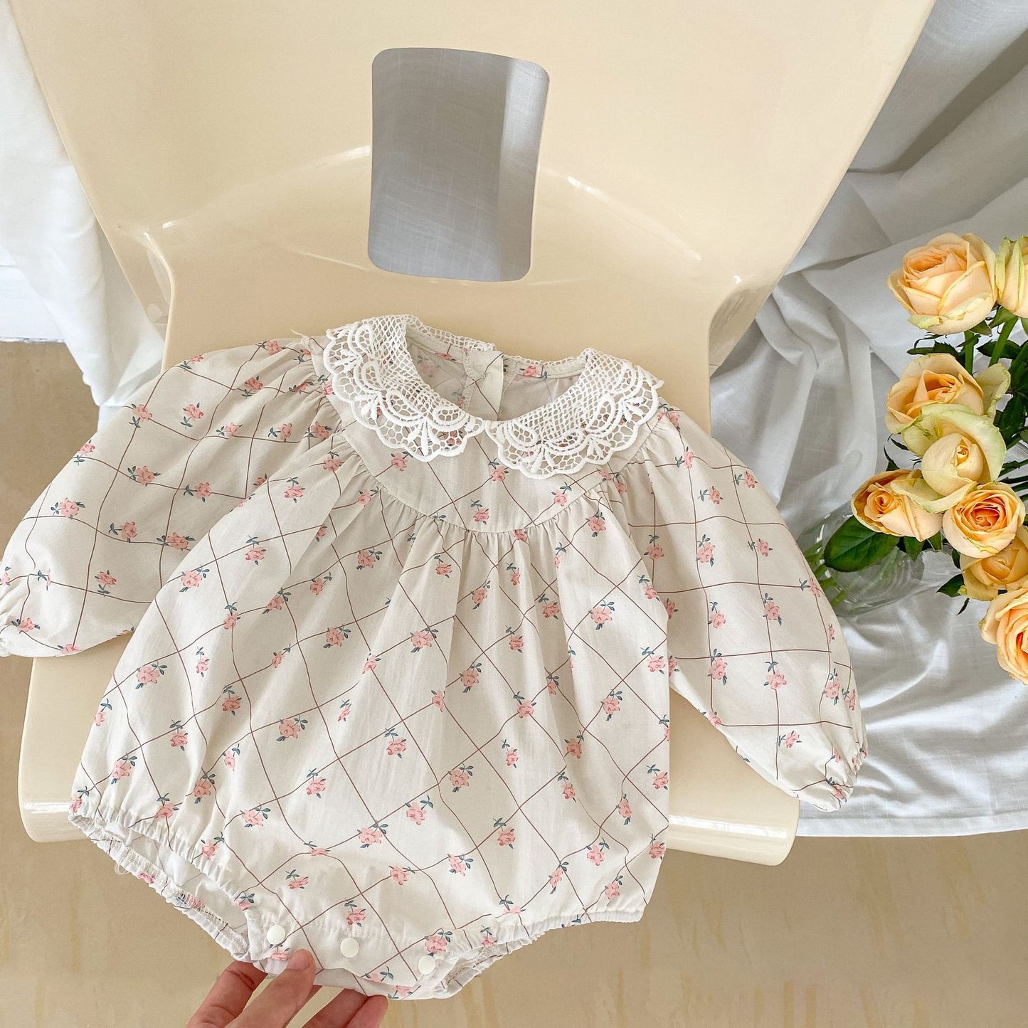 baby long sleeve bubble suit with lace collar