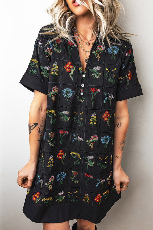 Black Floral Embroidered Shift Dress Short Sleeve Collar Vintage Mini Dress
