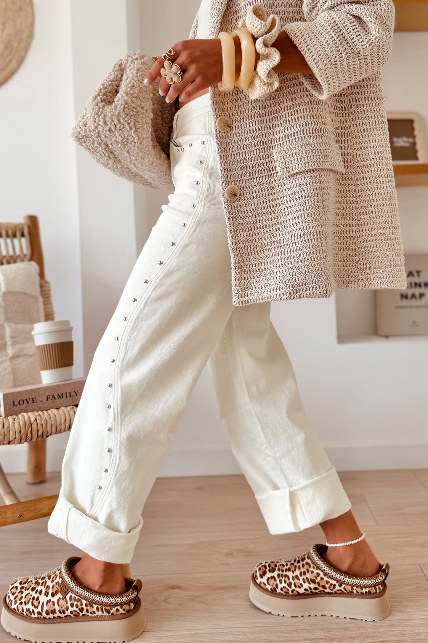 White Side Seam Rivet Detail Ankle Length Casual Jeans