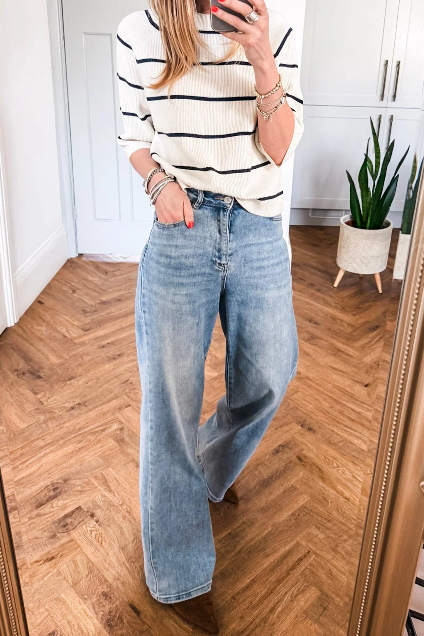 White Stripe Ribbed Knit Half Sleeve Loose Sweater Tee