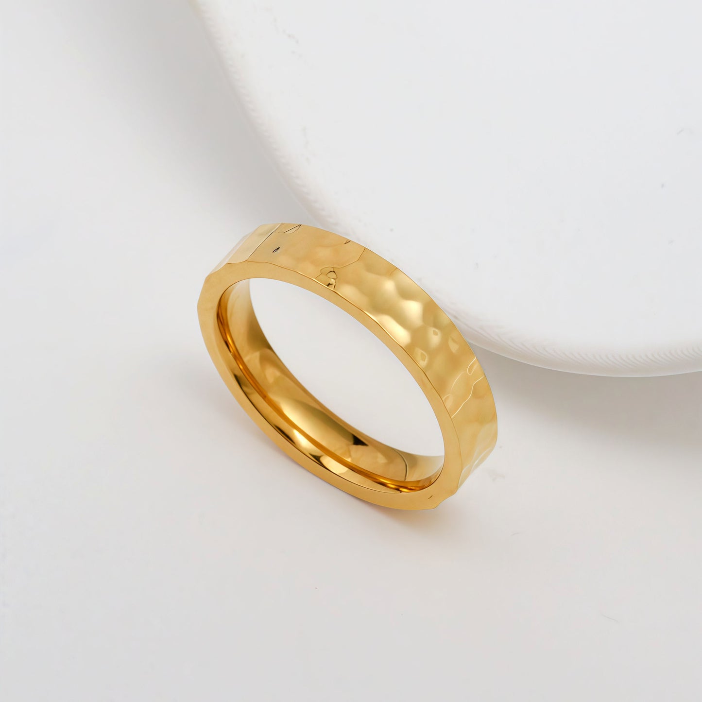 The Poline design ring