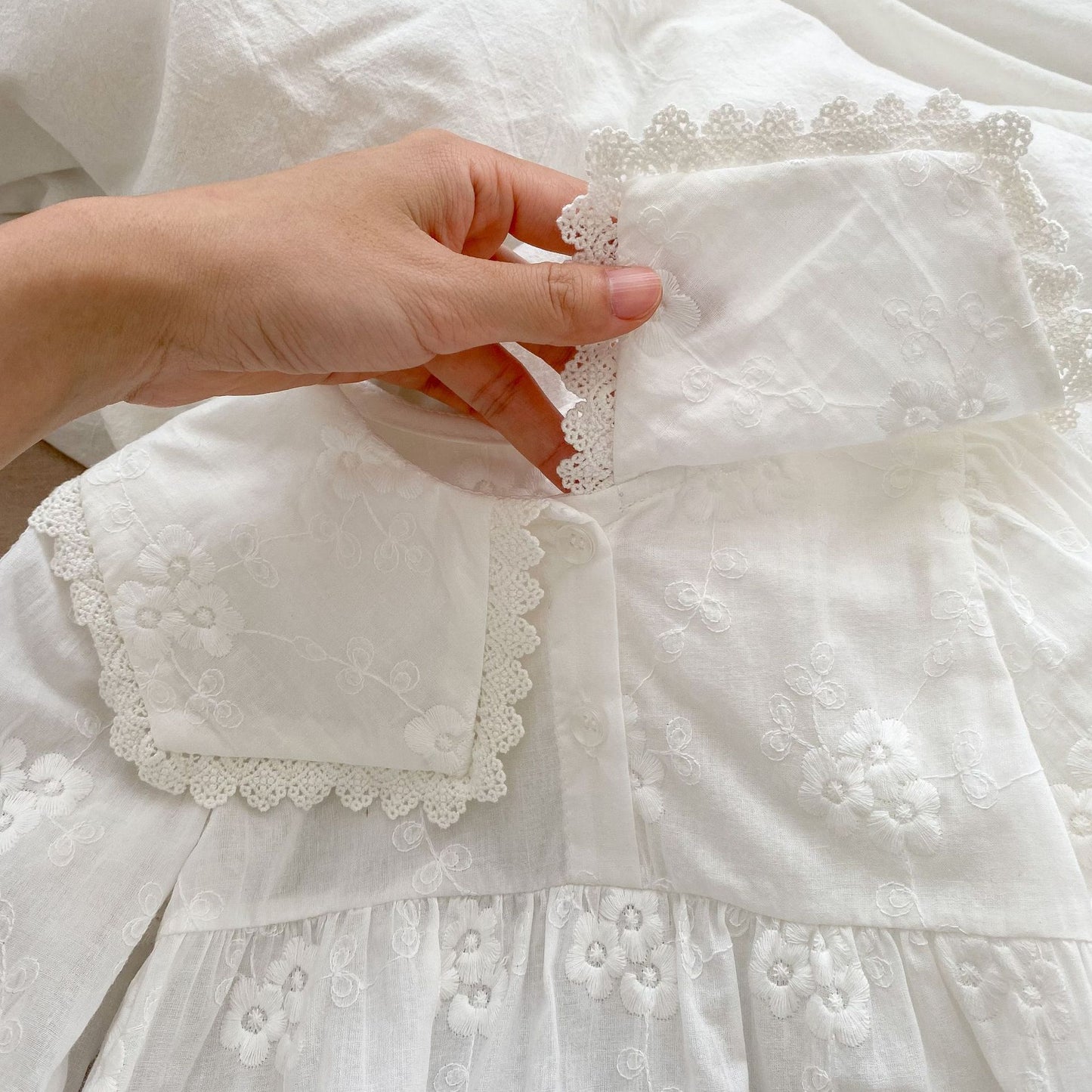 baby lace detailed bubble suit with collar