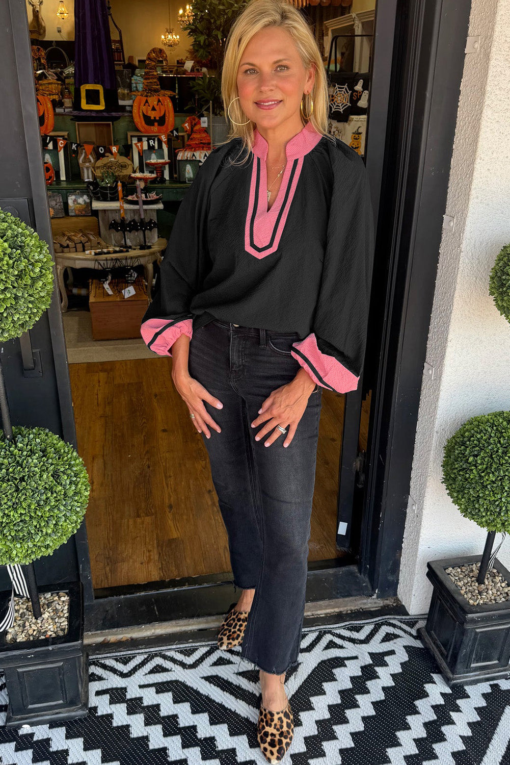 Black Colorblock Contrast V-neck Long Sleeve Blouse