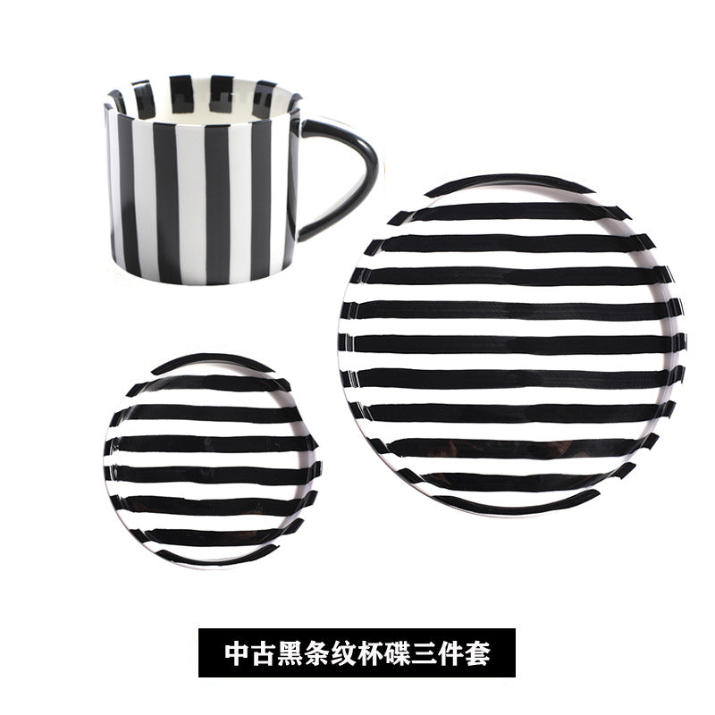 Ceramic coffee cups, plates and saucers sets
