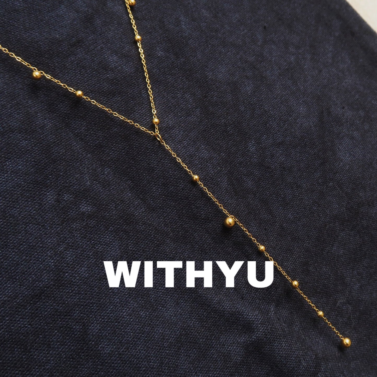 Y-shaped tassel pendant