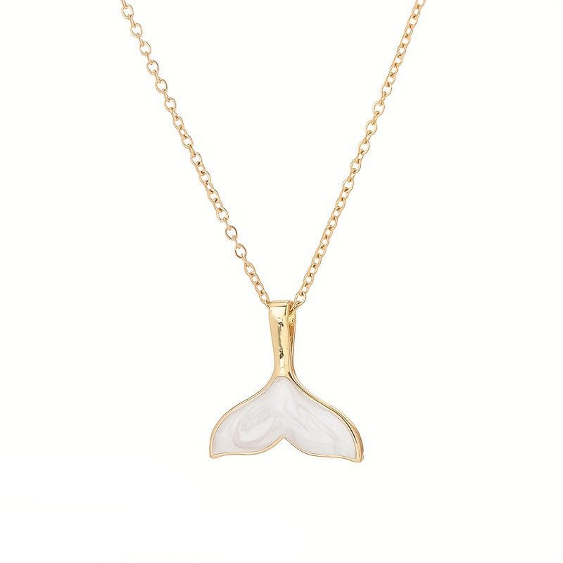 Fishtail charm and chain necklace
