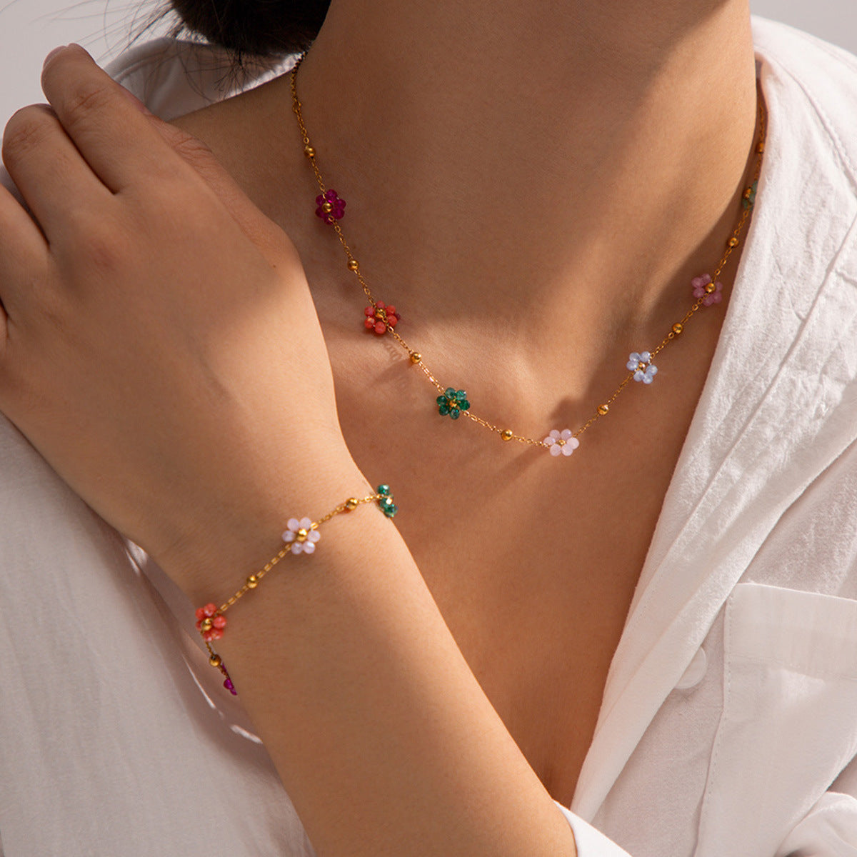 Colorful flower beaded choker and bracelet