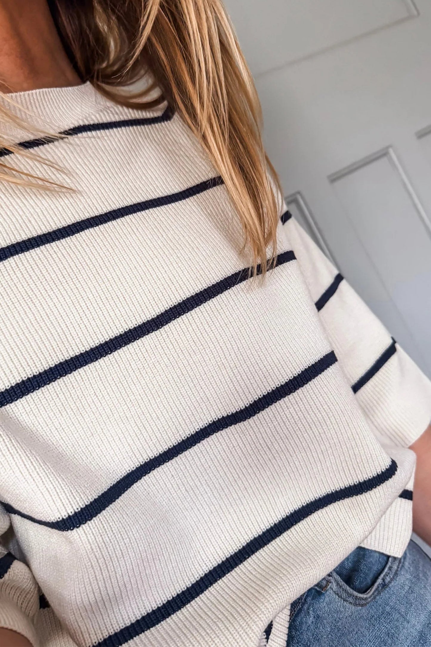 White Stripe Ribbed Knit Half Sleeve Loose Sweater Tee