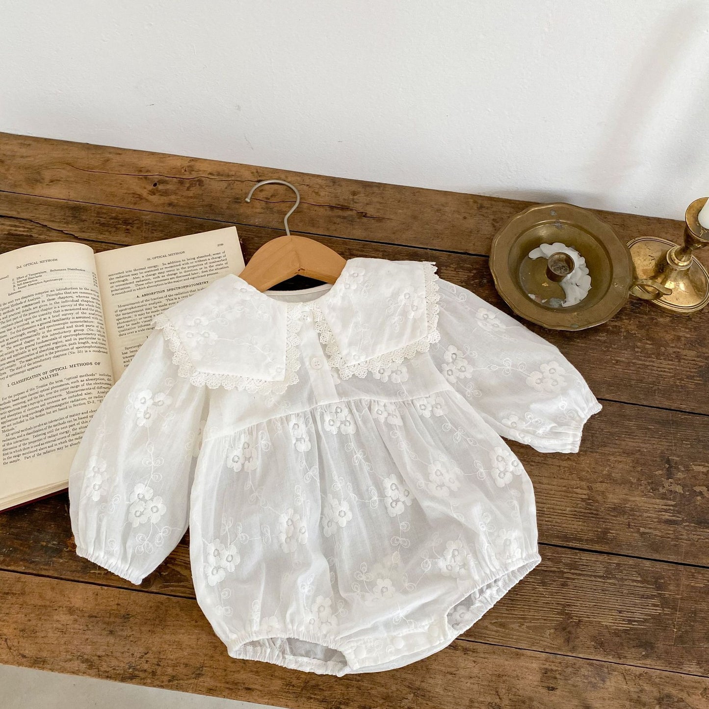 baby lace detailed bubble suit with collar
