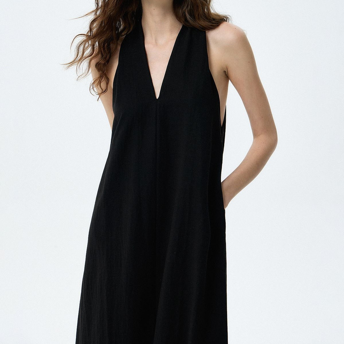 halter dress, mid-length V-neck dress