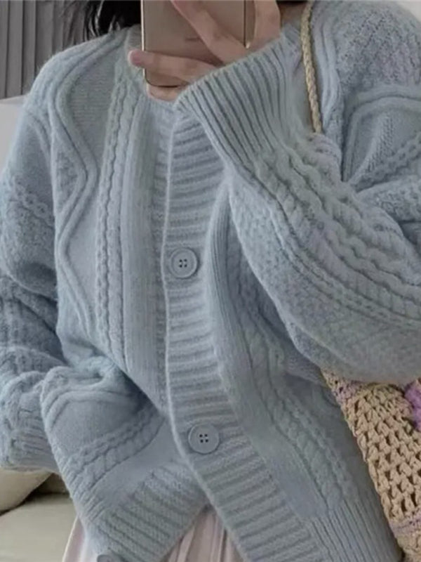 Women's cable knitted cardigan